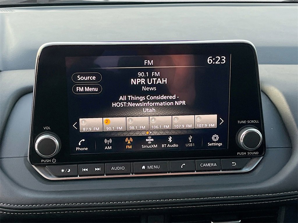 Used 2024 Nissan Rogue SV image 14