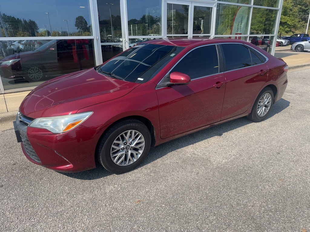 Used 2017 Toyota Camry LE