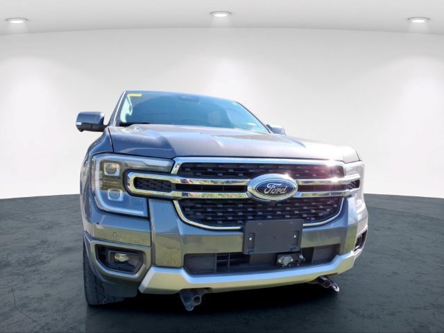 Used 2025 Ford Ranger Lariat w/ FX4 Off-Road Package AWD/4WD image 7