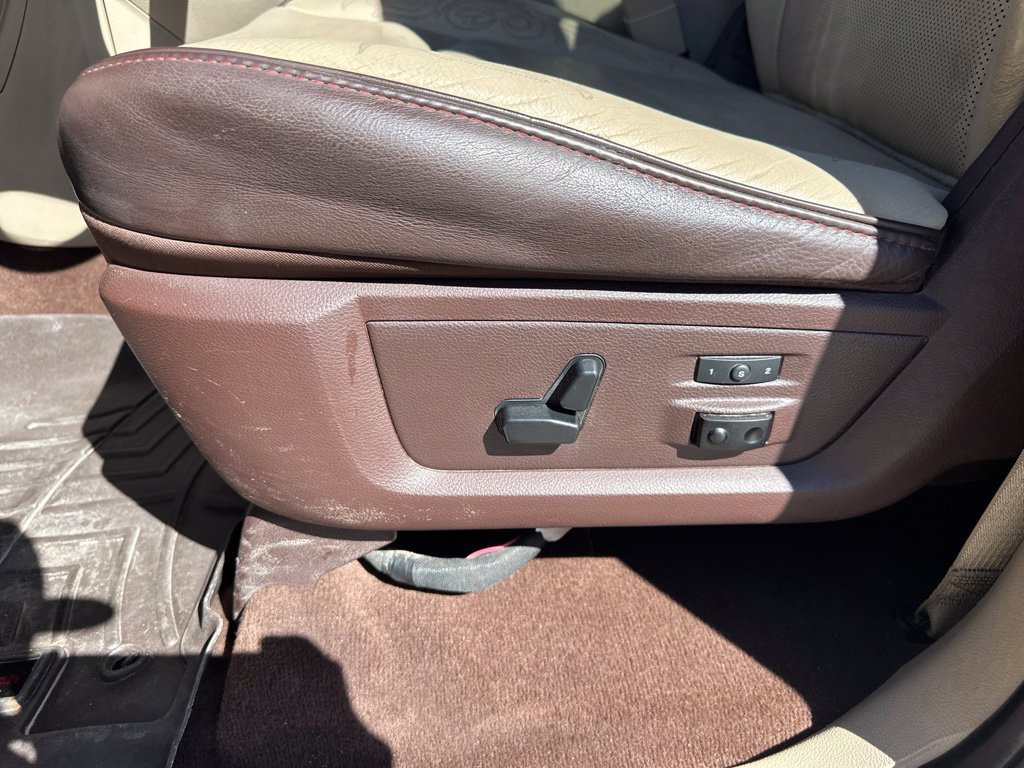 Used 2018 RAM 2500 Longhorn w/ Longhorn Southfork Package AWD/4WD image 16