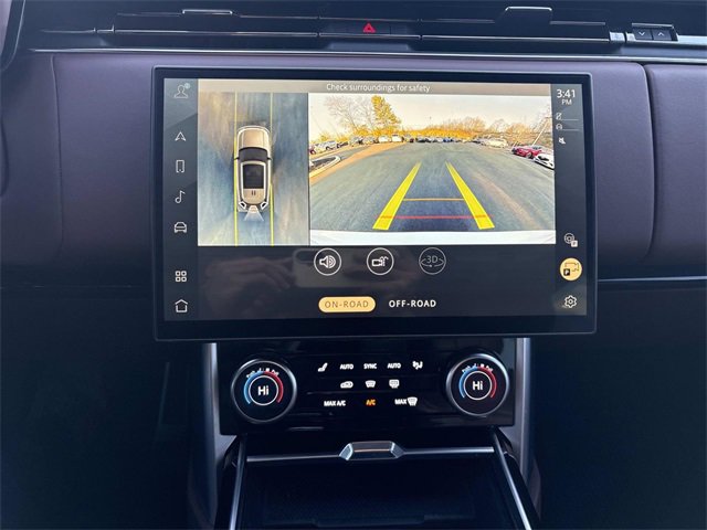 Used 2023 Land Rover Range Rover SE image 18