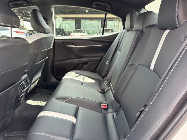 Used 2026 Toyota Camry SE FWD image 11