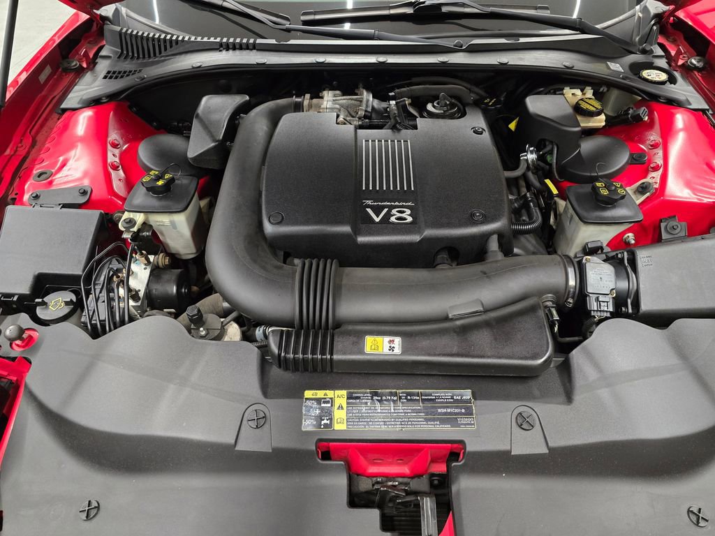 Used 2002 Ford Thunderbird image 17