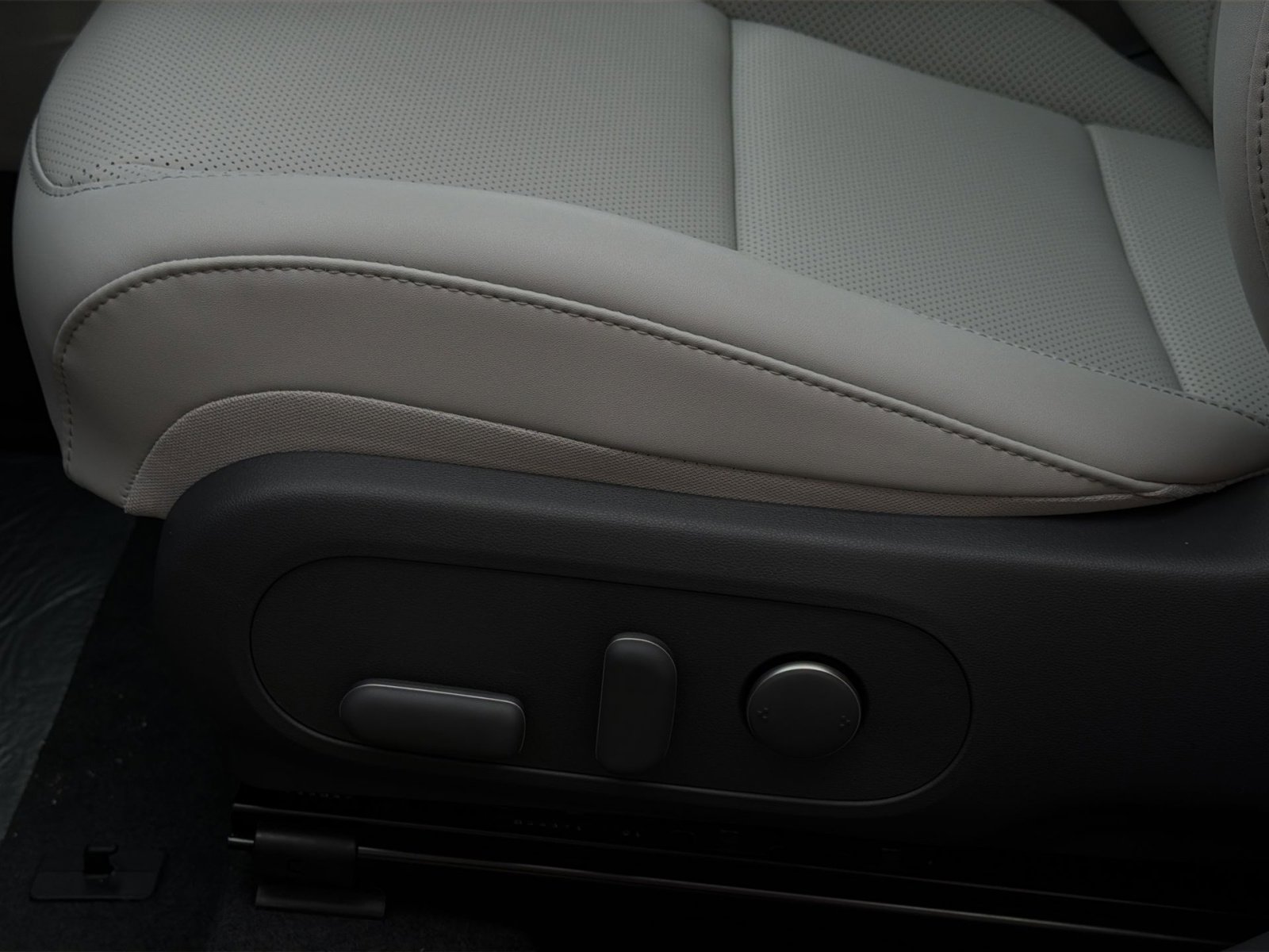 New 2026 Hyundai Kona SEL Premium AWD/4WD image 14