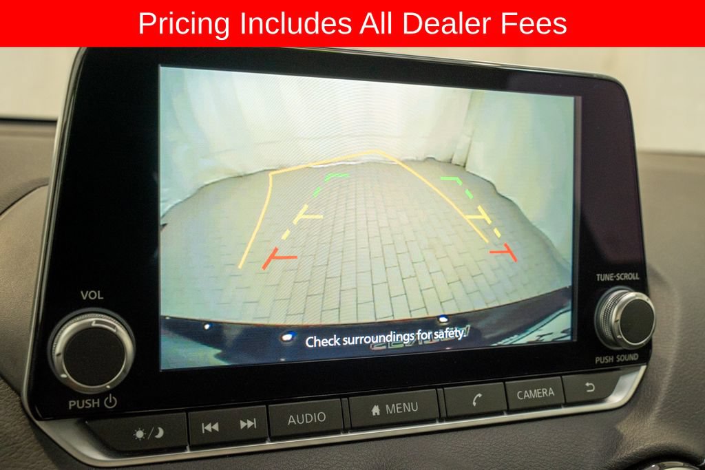 Used 2025 Nissan Sentra SV w/ All-Weather Package FWD image 13