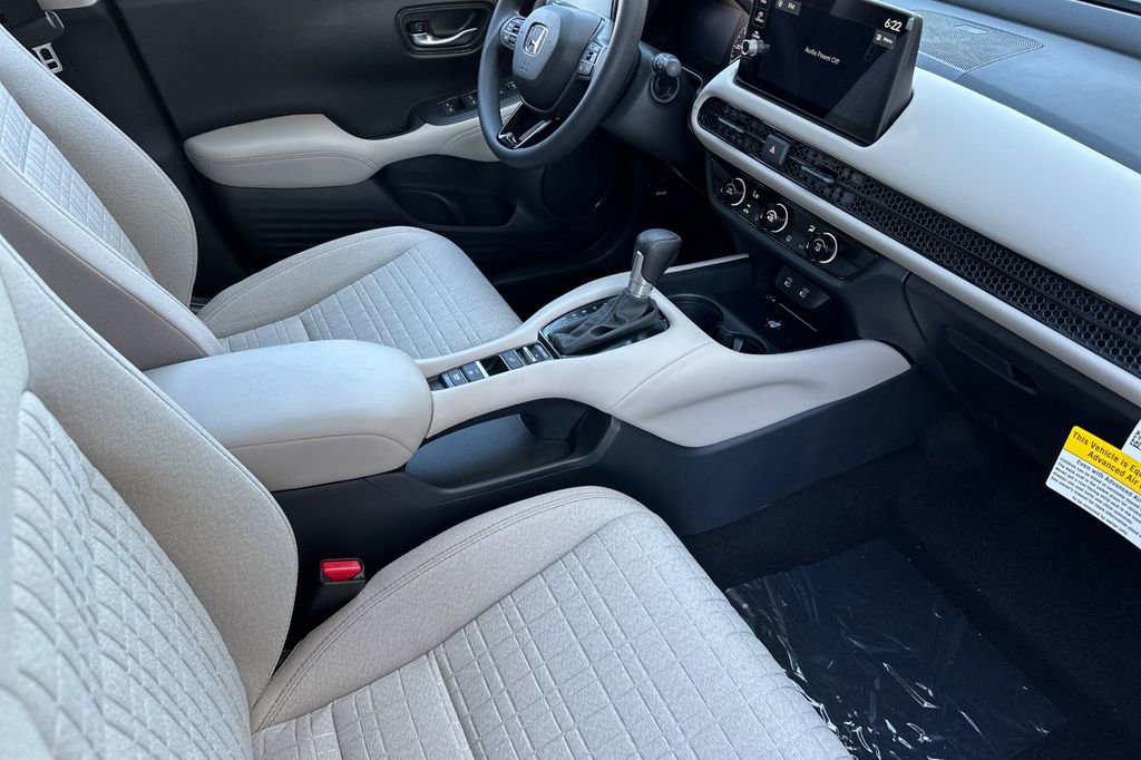 New 2026 Honda HR-V LX image 16