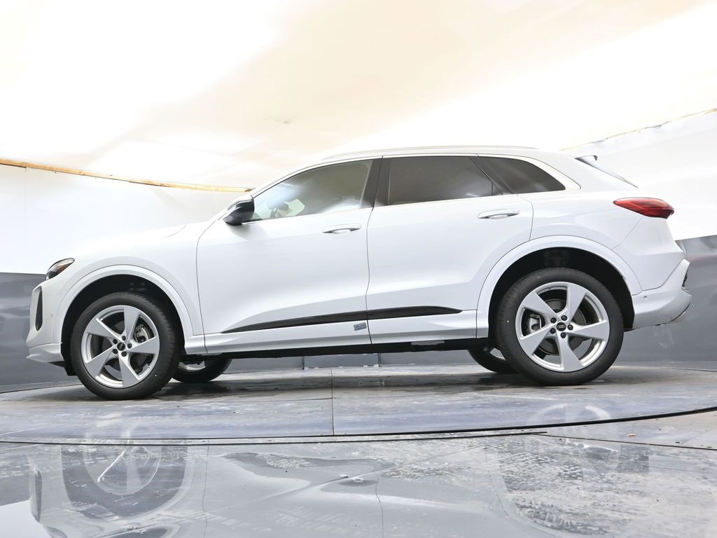 New 2025 Audi Q5 2.0T Premium Plus image 39