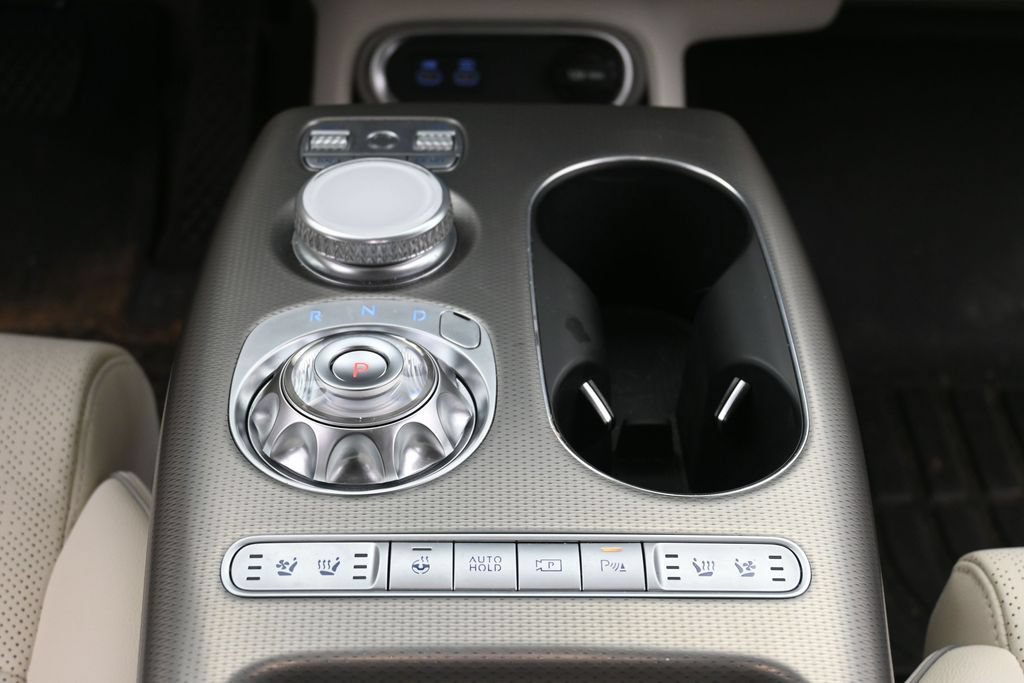 Used 2025 Genesis GV60 Advanced AWD/4WD image 22