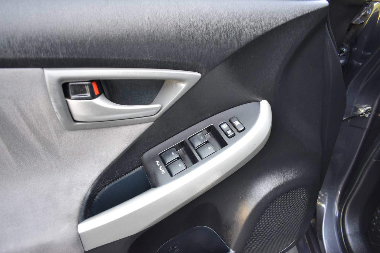 Used 2013 Toyota Prius Three image 18