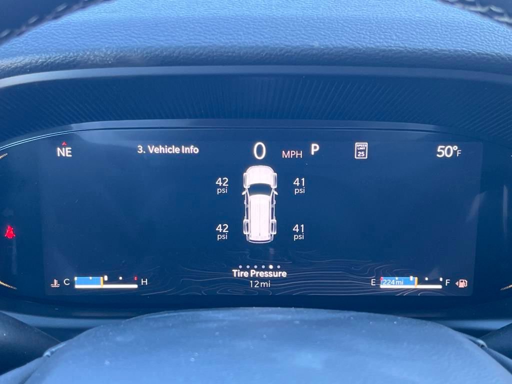 New 2025 Jeep Wagoneer L Series II w/ Convenience Group I image 18