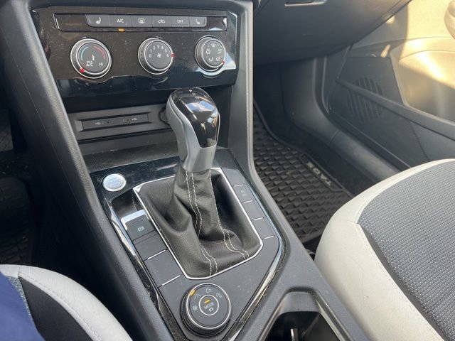 Used 2025 Volkswagen Taos S image 12