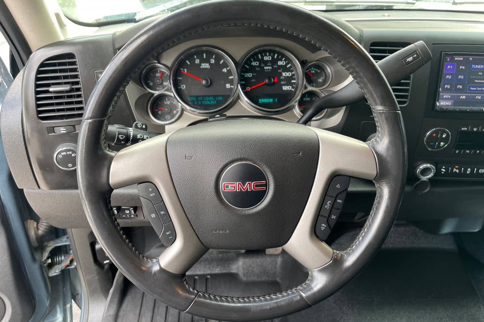 Used 2014 GMC Sierra 2500 SLE AWD/4WD image 12