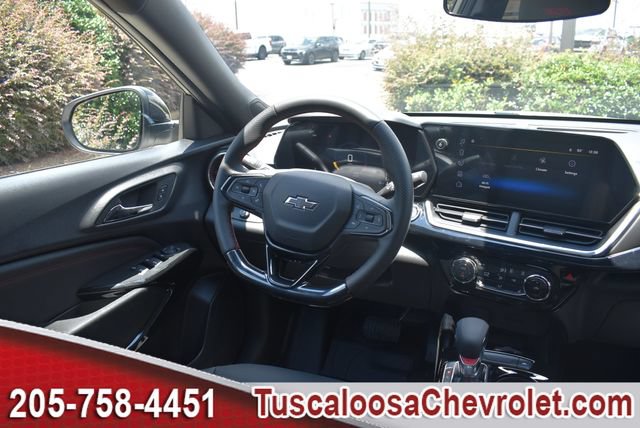 New 2026 Chevrolet Trax RS w/ Sunroof Package FWD image 19