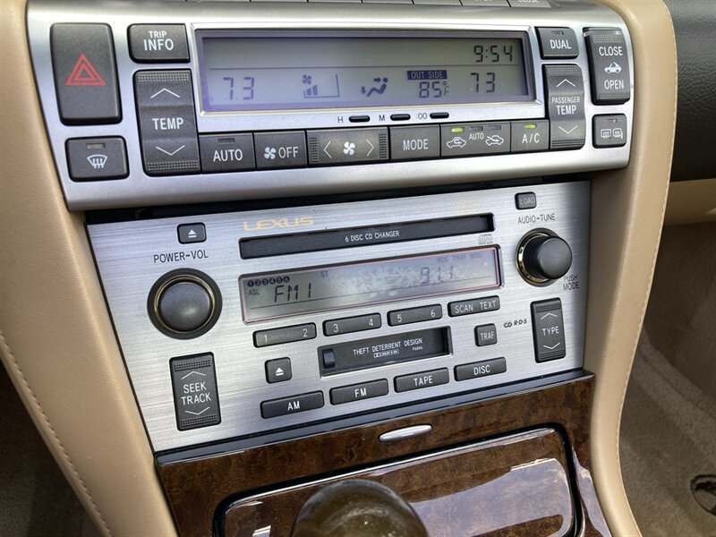 Used 2006 Lexus SC 430 Convertible RWD image 28