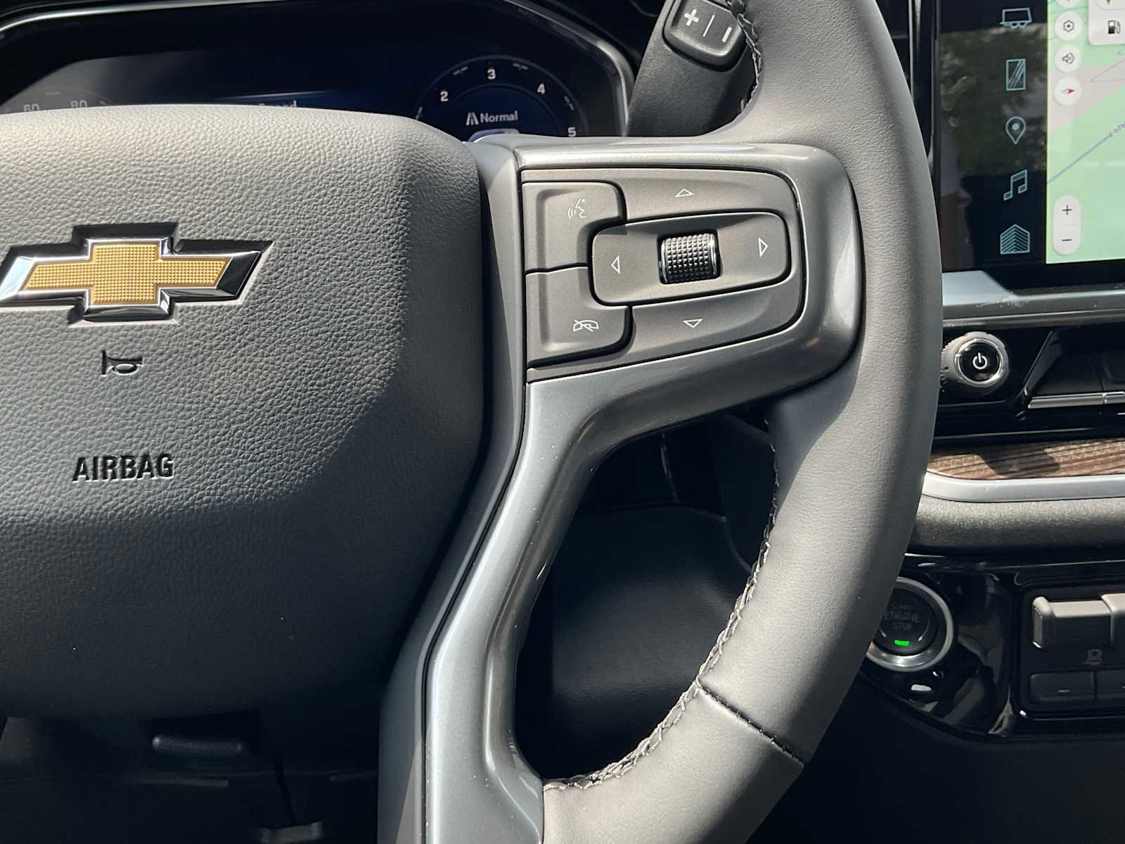 New 2025 Chevrolet Silverado 1500 LT AWD/4WD image 11