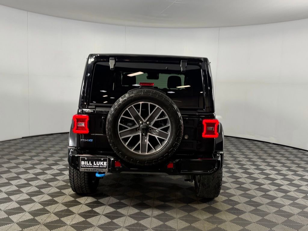 Used 2024 Jeep Wrangler High Altitude image 8