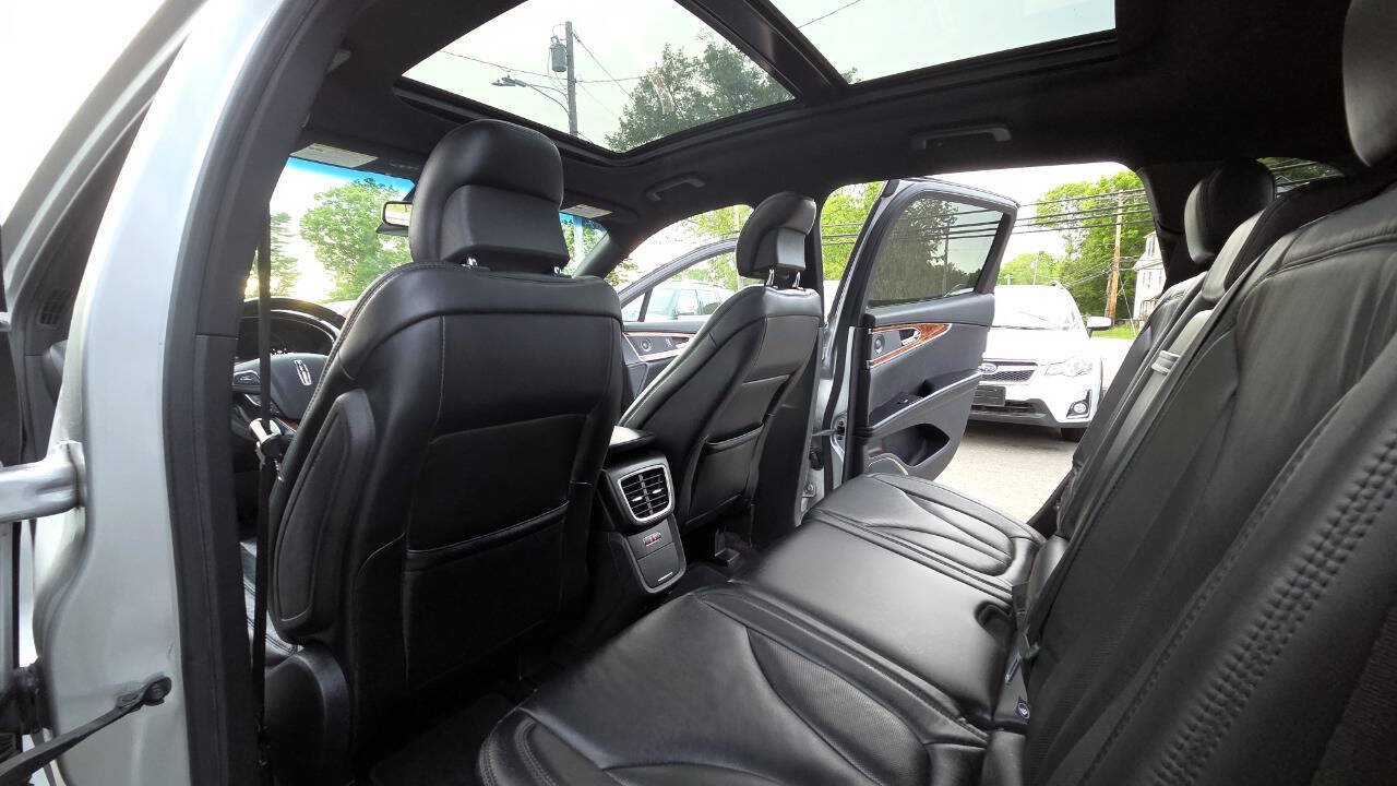 Used 2016 Lincoln MKX Select w/ Select Plus Package AWD/4WD image 37