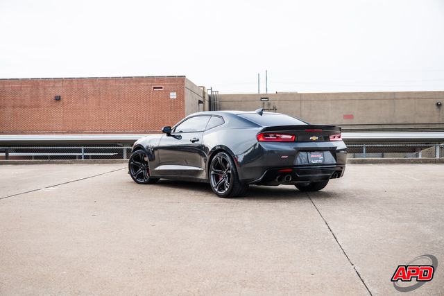 Used 2018 Chevrolet Camaro SS image 50