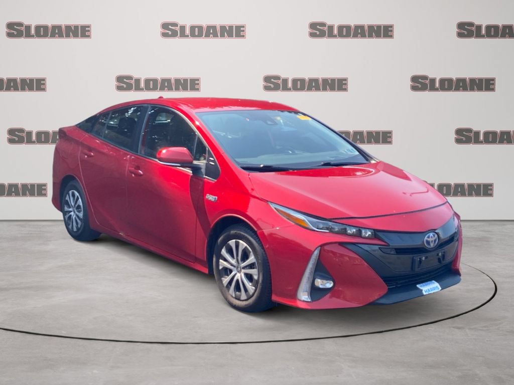 Used 2021 Toyota Prius Prime Limited FWD image 3