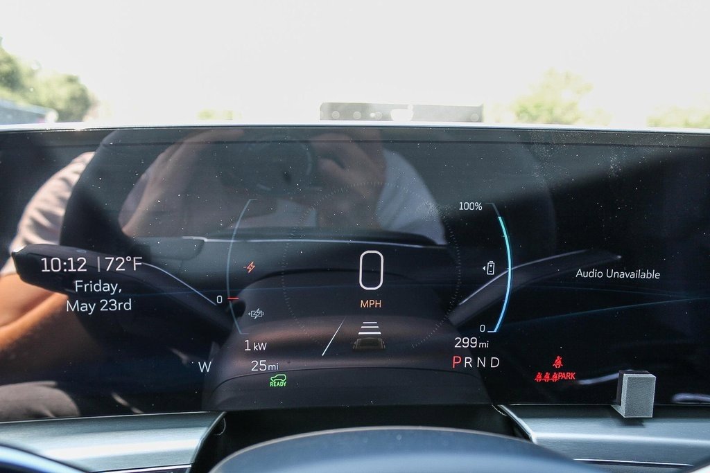 New 2025 Cadillac Lyriq Sport image 26