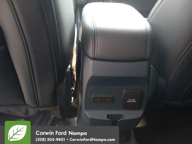 New 2025 Ford Maverick Lariat w/ Black Appearance Package image 24