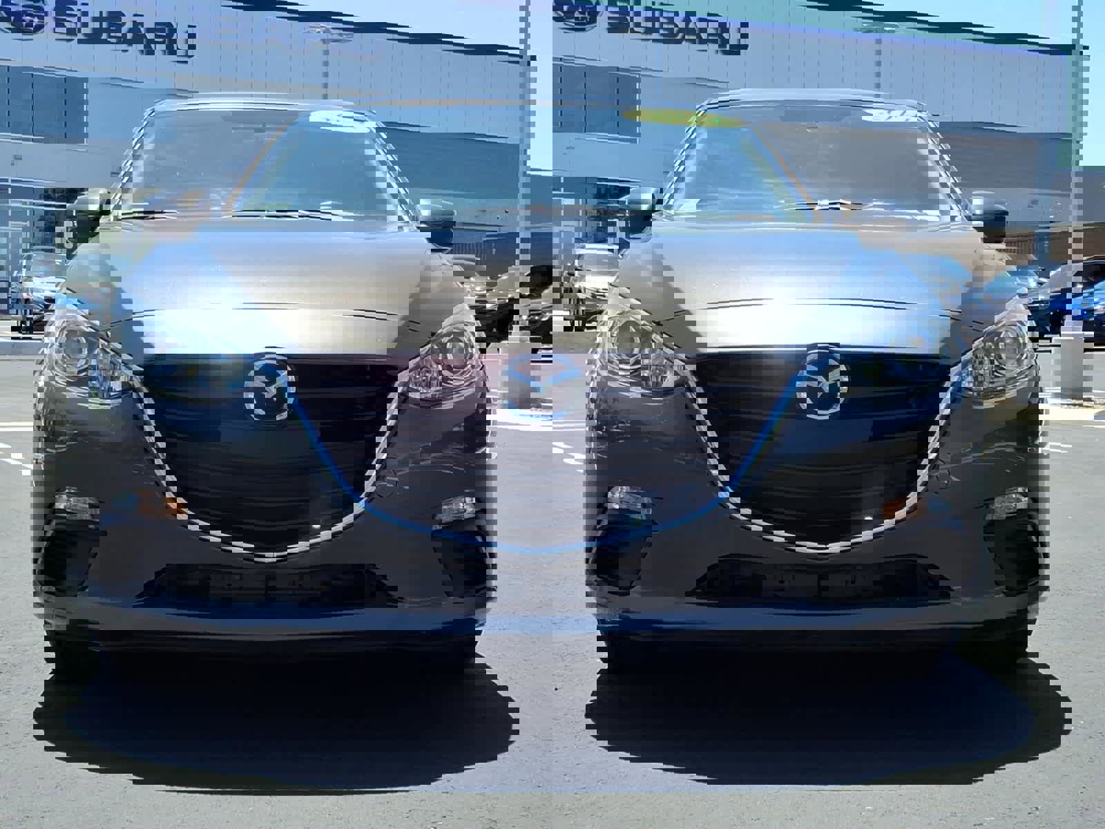 Used 2014 MAZDA MAZDA3 i Grand Touring FWD image 2