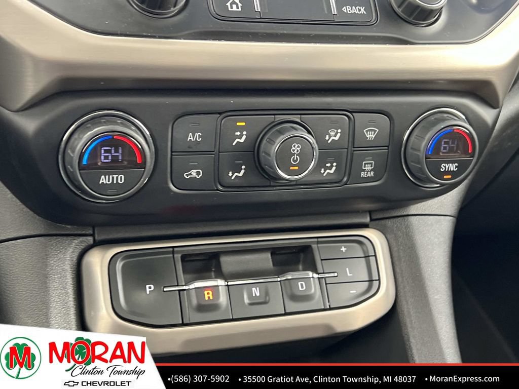 Certified 2022 GMC Acadia Denali w/ GMC Pro Grade Package AWD/4WD image 27