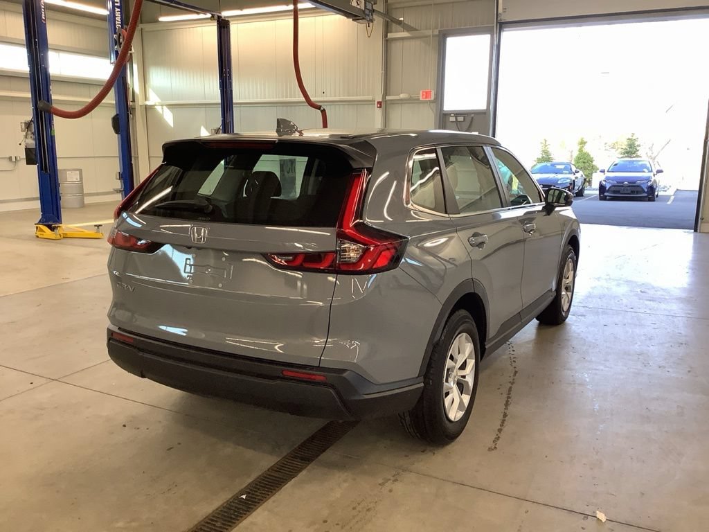 Certified 2023 Honda CR-V LX image 8