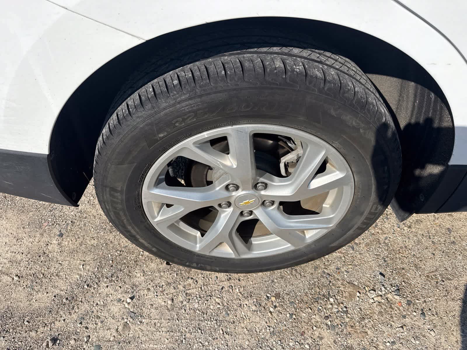 Used 2019 Chevrolet Equinox LT AWD/4WD image 8