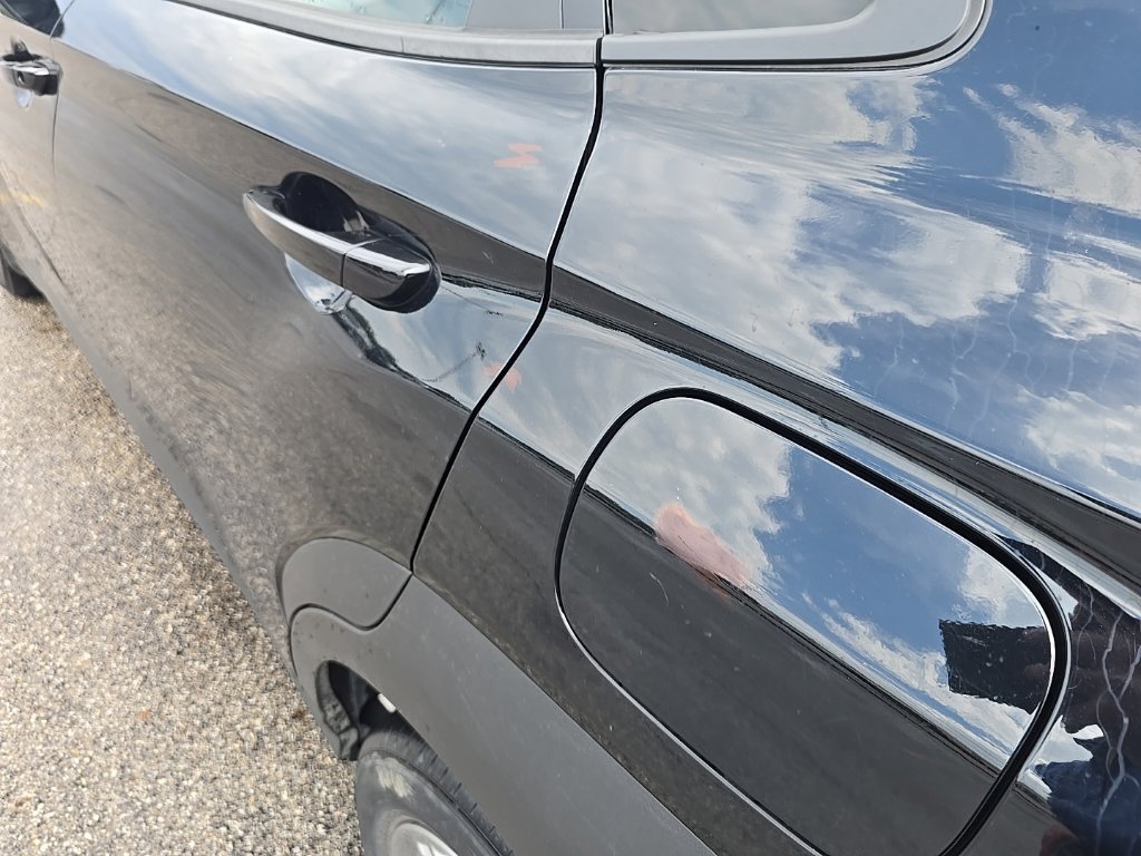 Used 2023 Hyundai Kona SE w/ Cargo Package AWD/4WD image 7