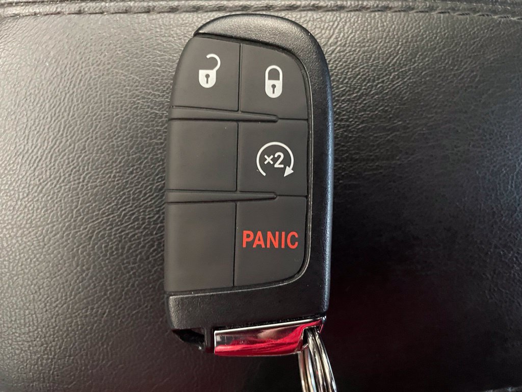 Used 2026 Jeep Compass Latitude AWD/4WD image 18