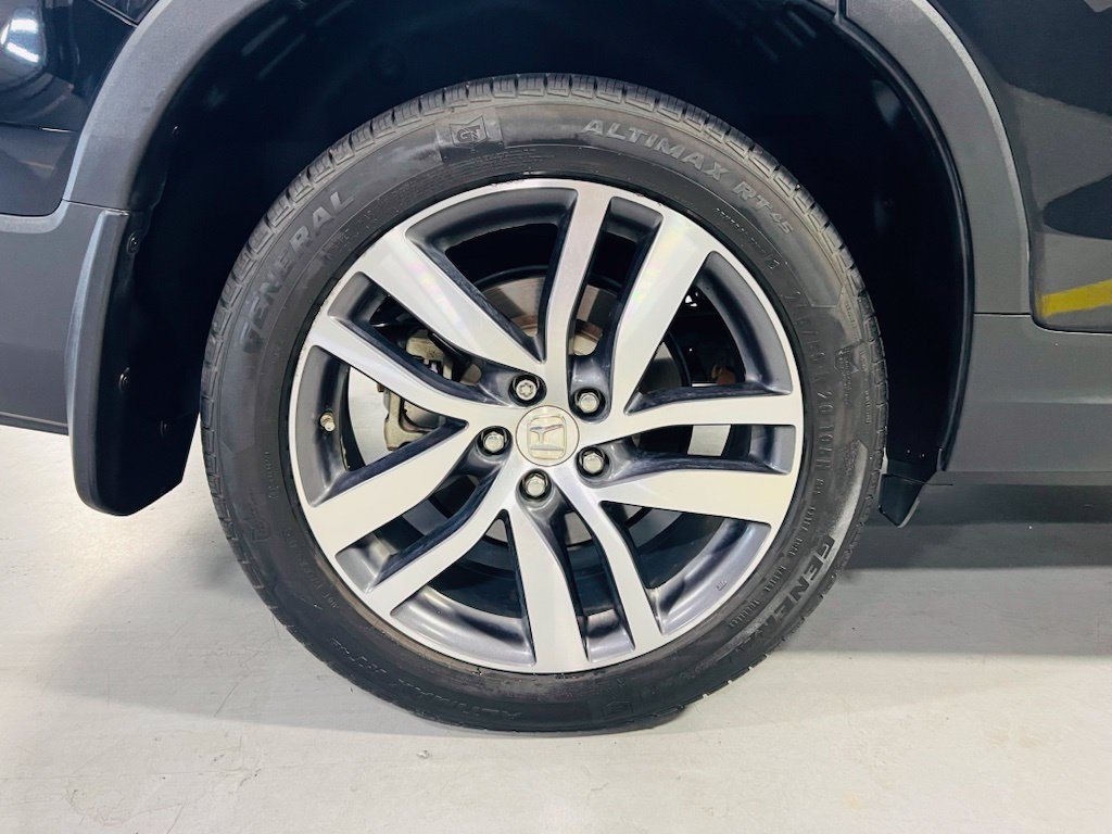Used 2017 Honda Pilot Touring image 14