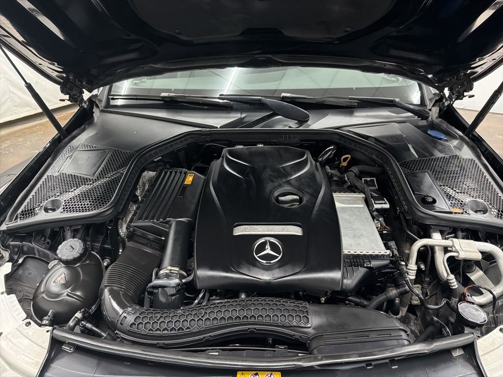 Used 2018 Mercedes-Benz C 300 Coupe image 23