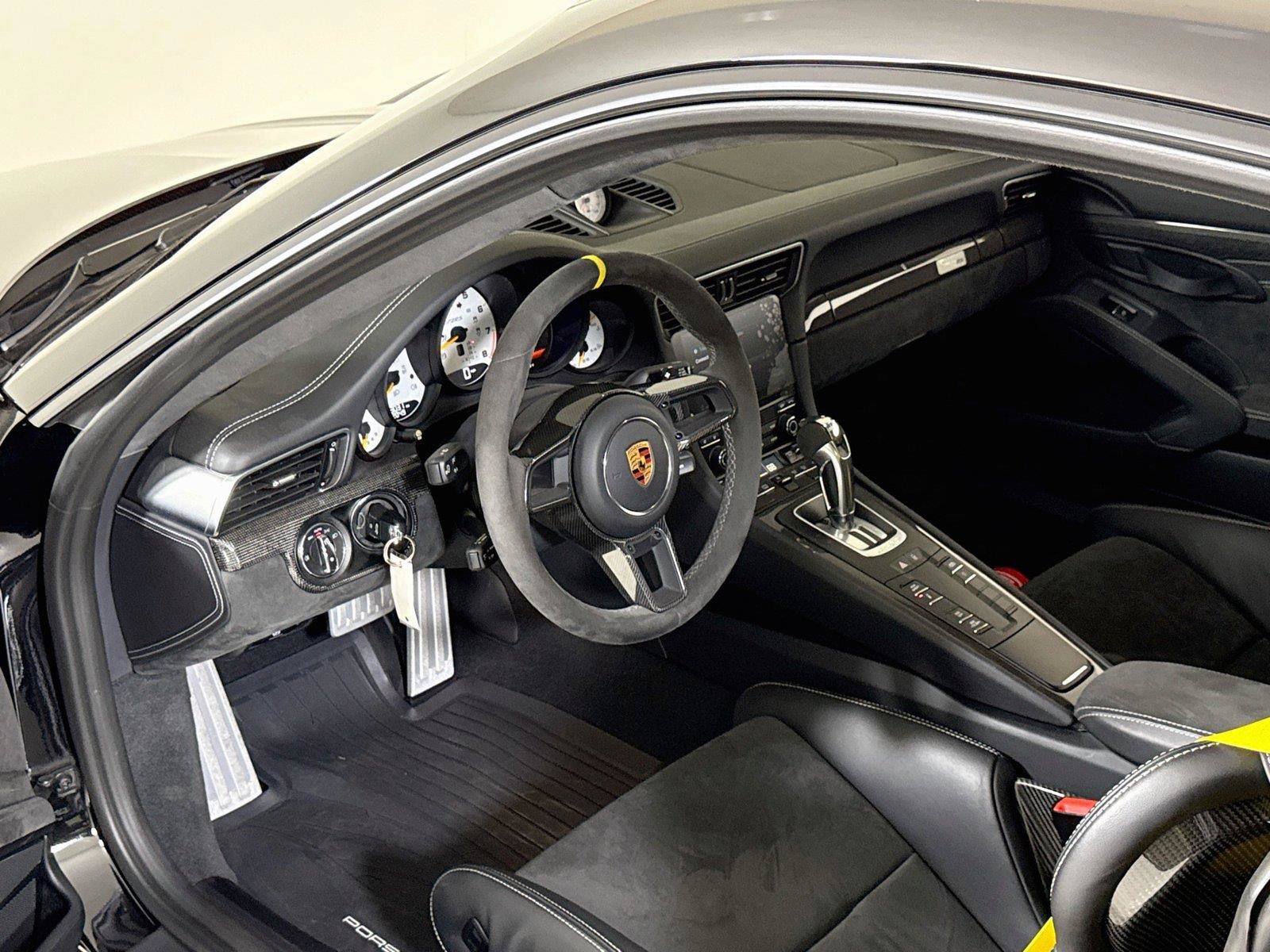 Used 2018 Porsche 911 GT2 RS RWD image 14