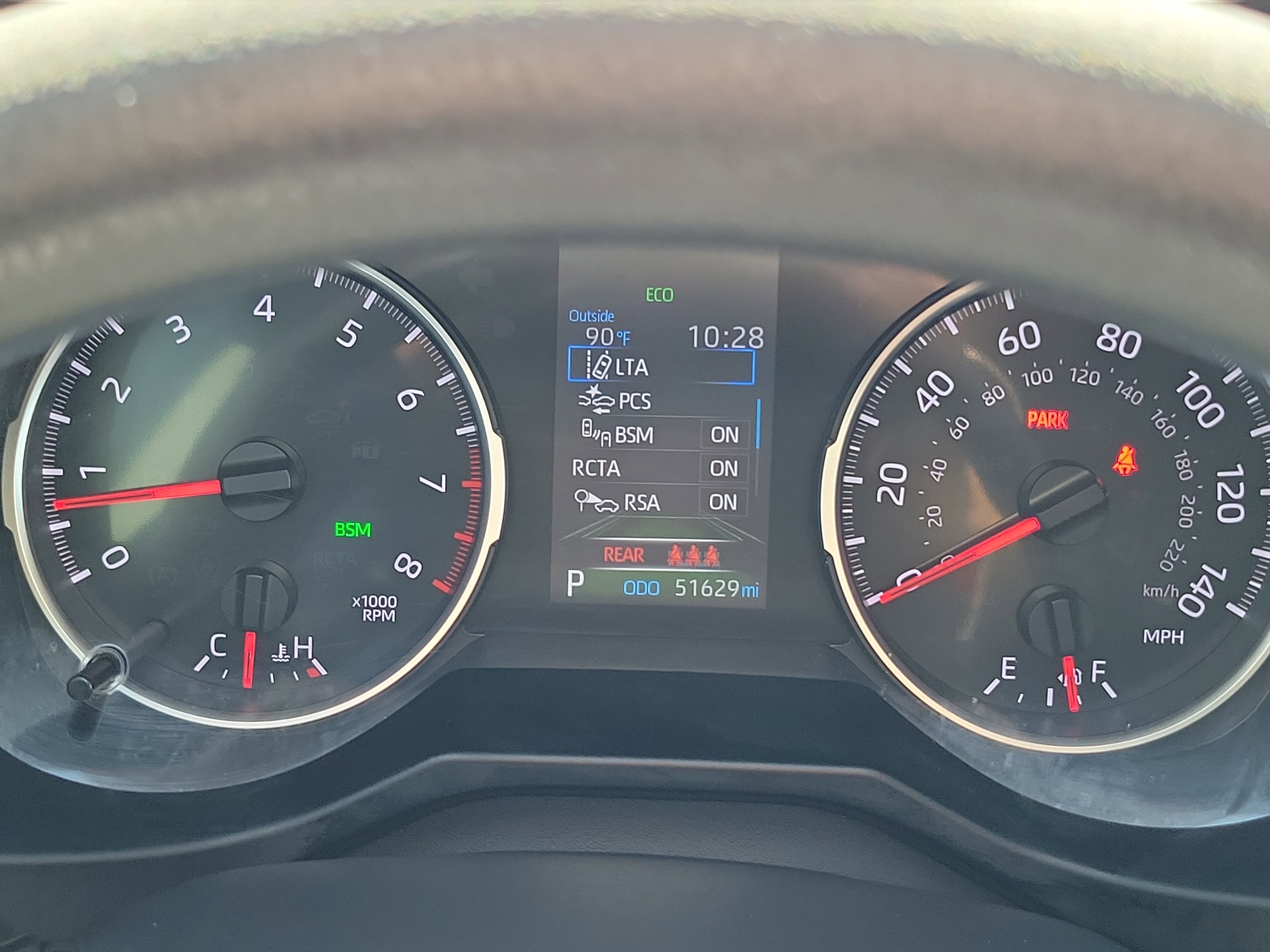 Used 2022 Toyota RAV4 XLE w/ Convenience Package FWD image 24