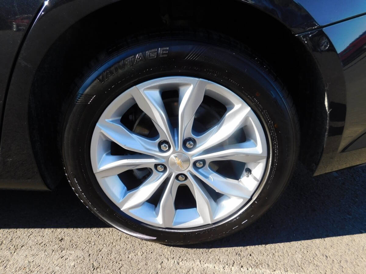 Used 2023 Chevrolet Malibu LT image 22