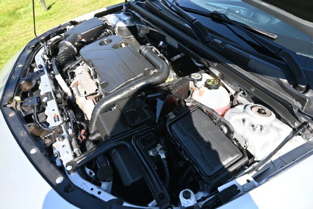 Used 2022 Chevrolet Malibu LT FWD image 16
