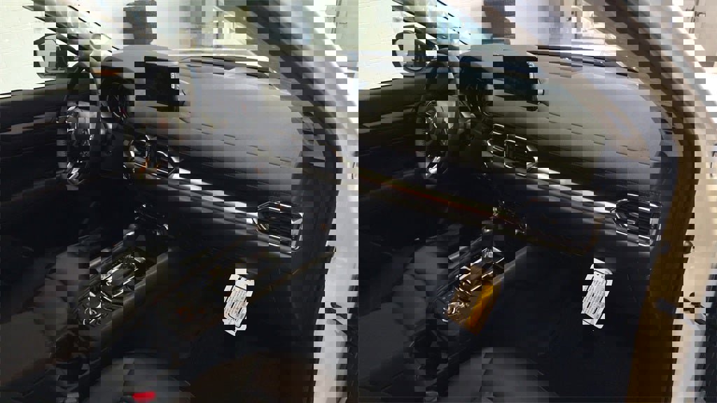 New 2025 MAZDA CX-5 AWD 2.5 S w/ Select Package image 16