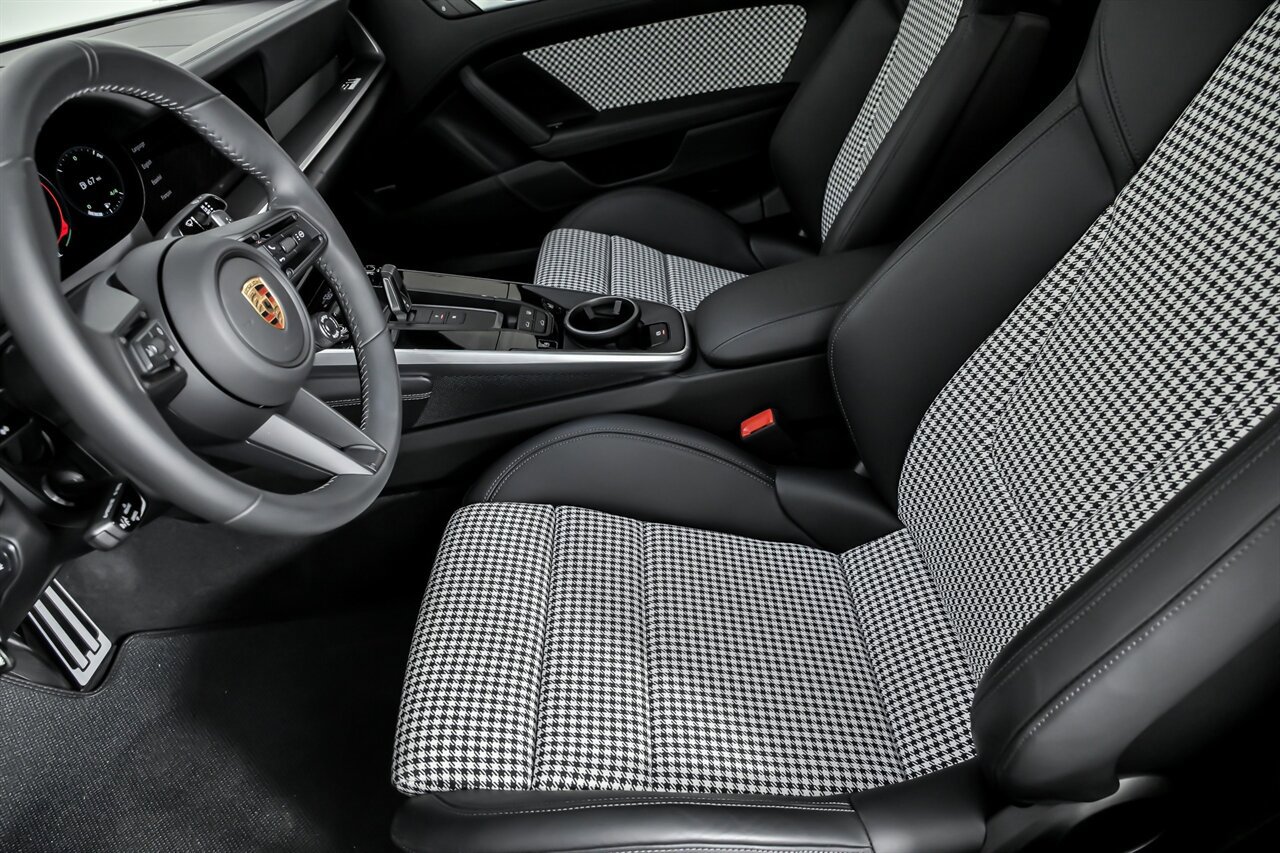 Used 2025 Porsche 911 Turbo S AWD/4WD image 24