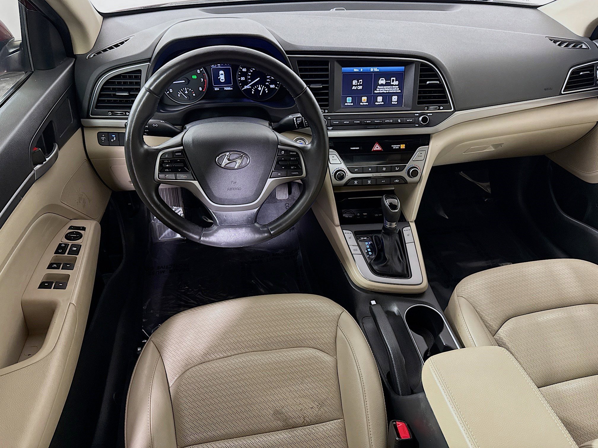 Used 2017 Hyundai Elantra Limited image 17