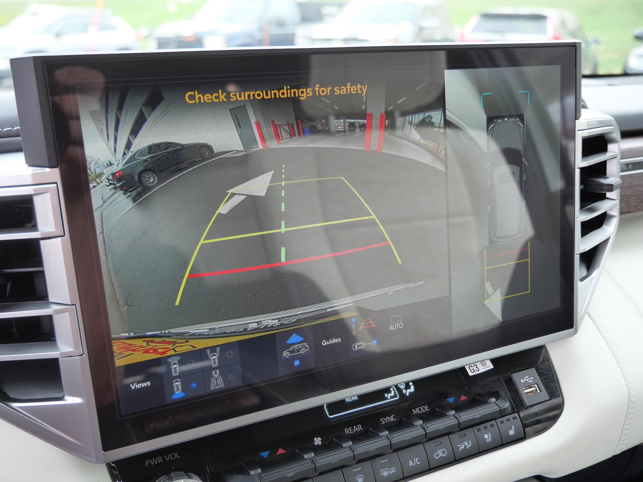 Certified 2025 Toyota Sequoia Capstone image 33