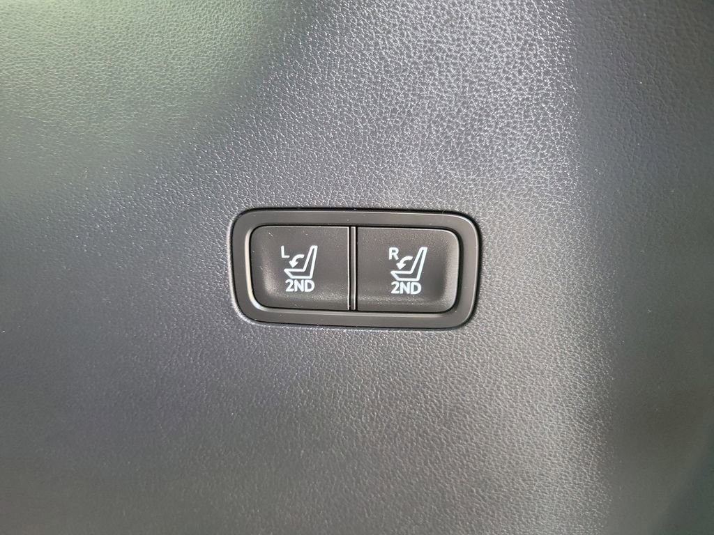 Certified 2026 Hyundai Santa Fe SEL image 13
