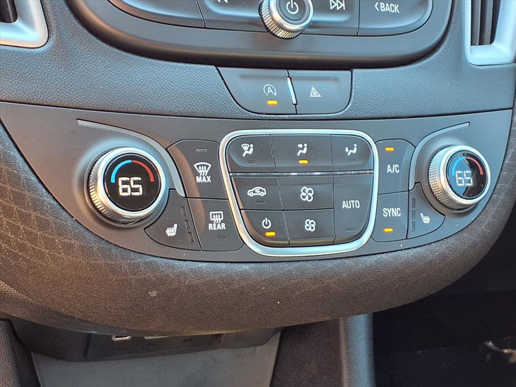 Used 2023 Chevrolet Malibu LT image 13