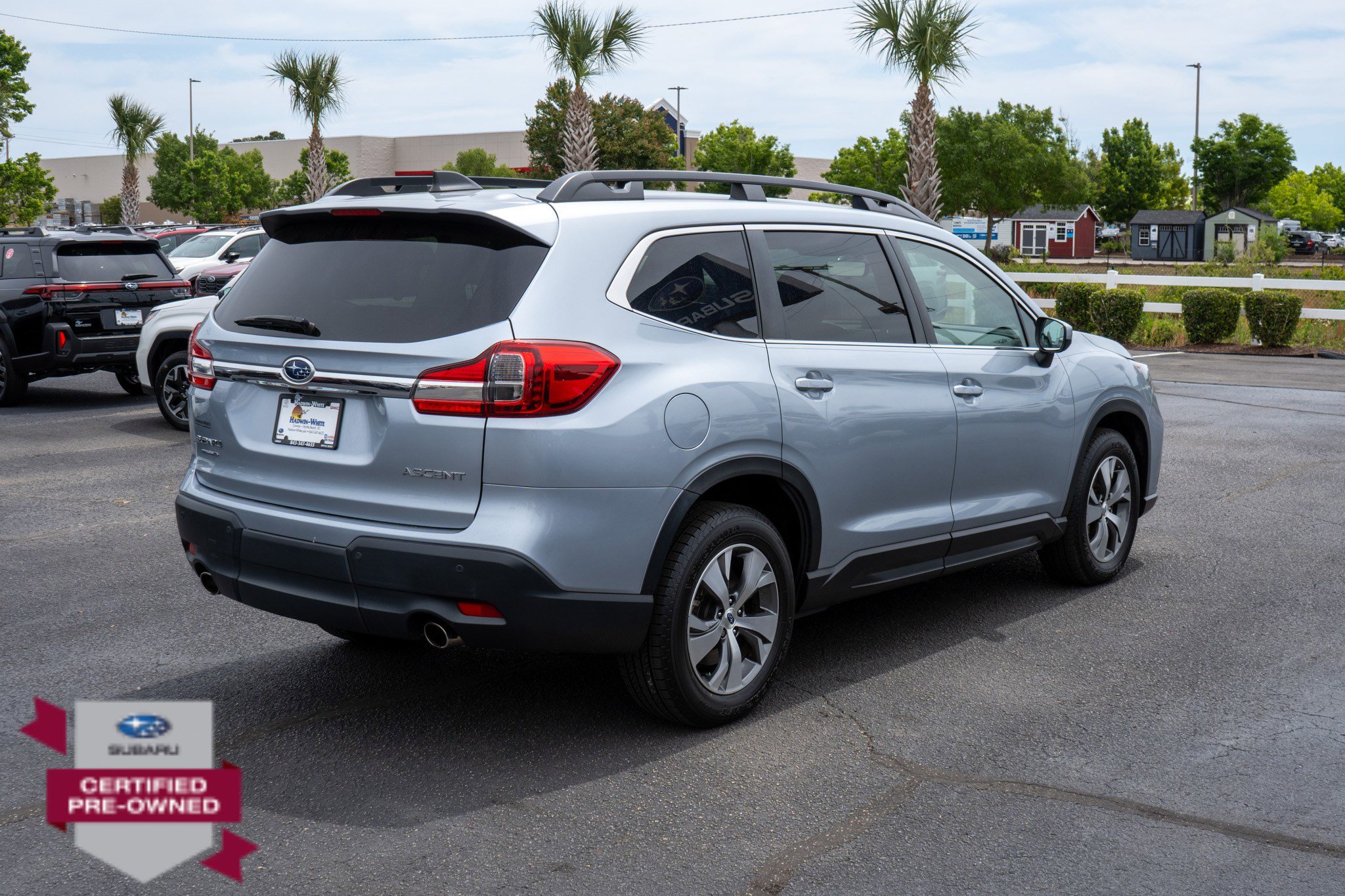 Used 2022 Subaru Ascent Premium w/ Convenience Package AWD/4WD image 3