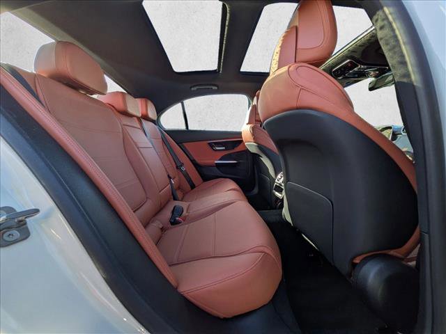 Certified 2025 Mercedes-Benz C 300 4MATIC Sedan image 21