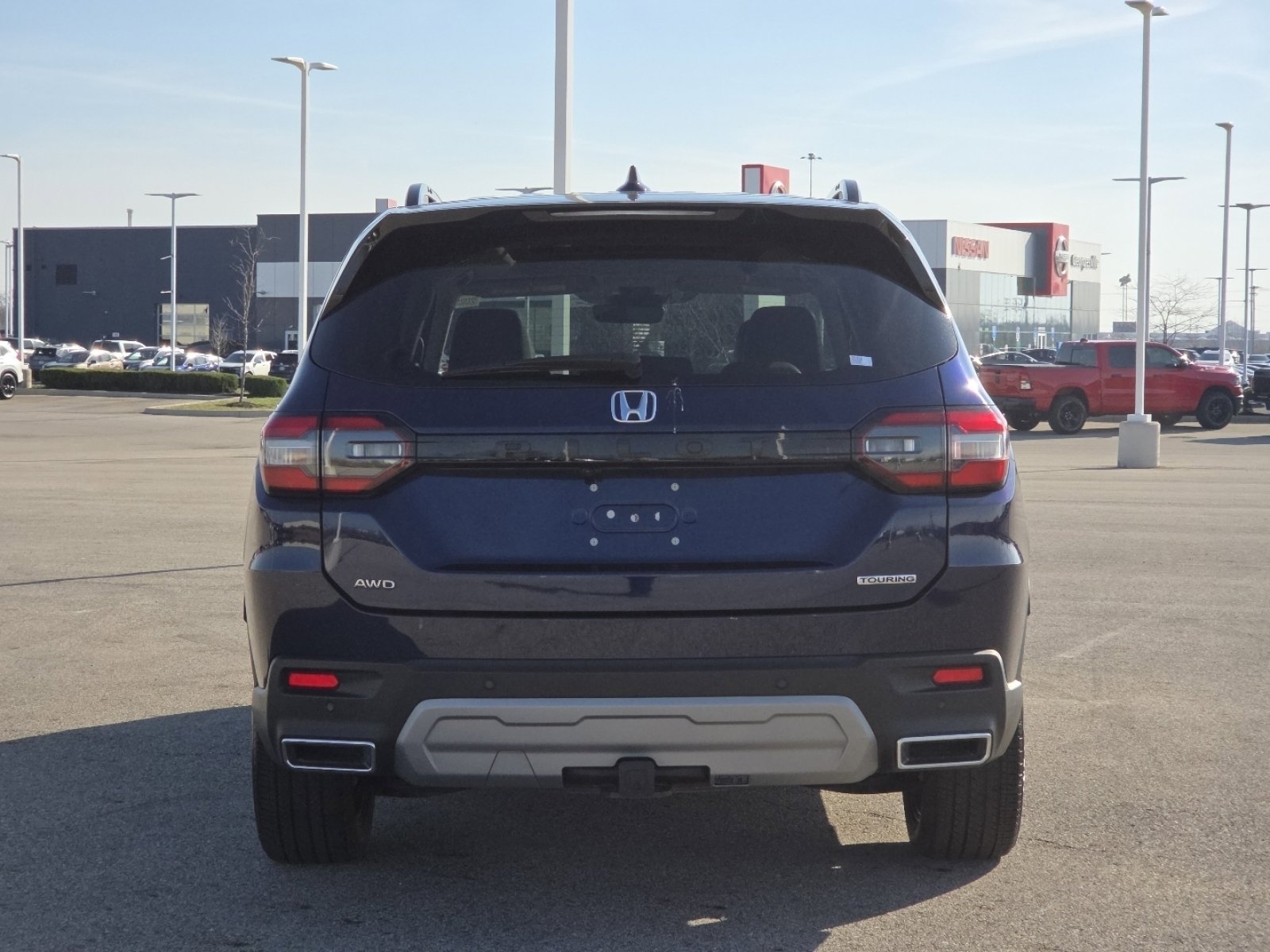 Used 2024 Honda Pilot Touring image 18