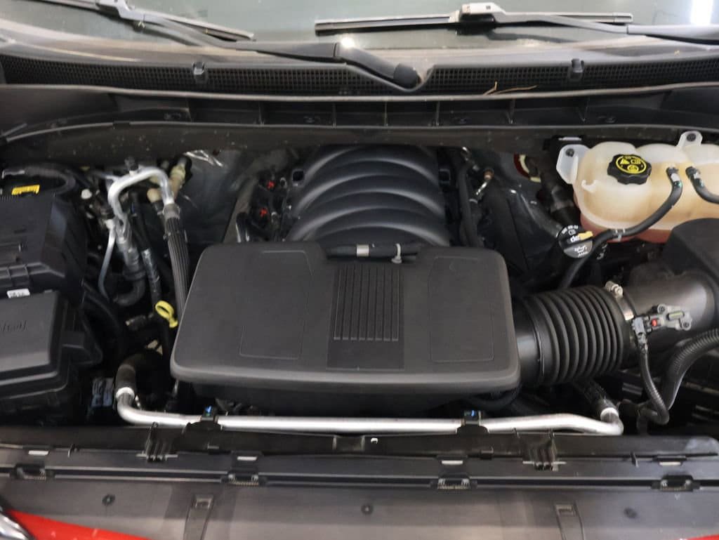 Used 2021 GMC Yukon Denali w/ LPO, Illumination Package AWD/4WD image 12