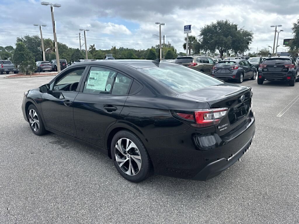 New 2025 Subaru Legacy Premium image 4