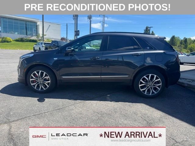 Used 2023 Cadillac XT5 Sportv w/ Platinum Package AWD/4WD image 2