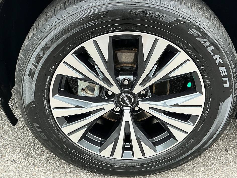 Certified 2023 Nissan Rogue SV FWD image 7